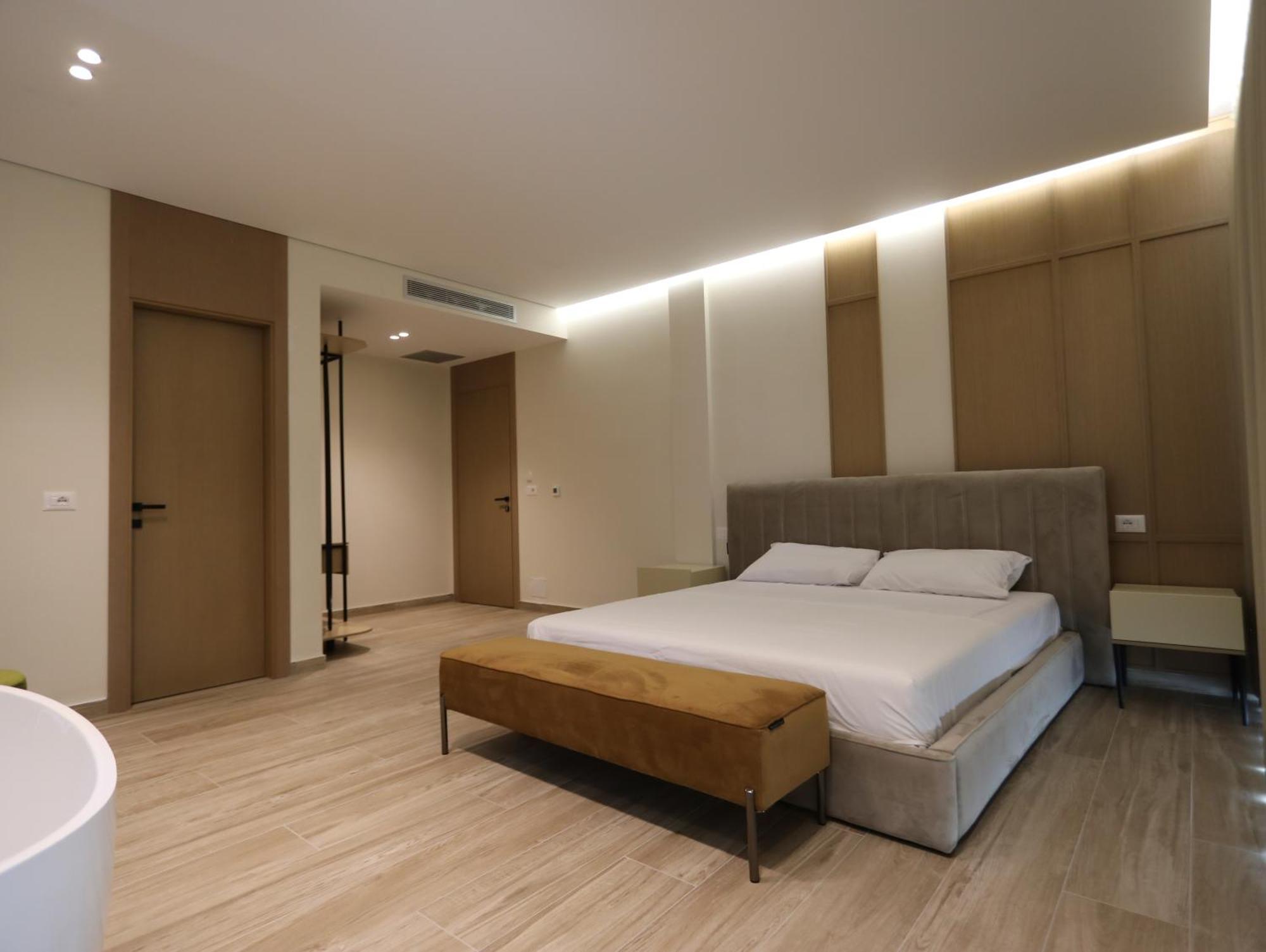 Hotel Avenue Ksamil