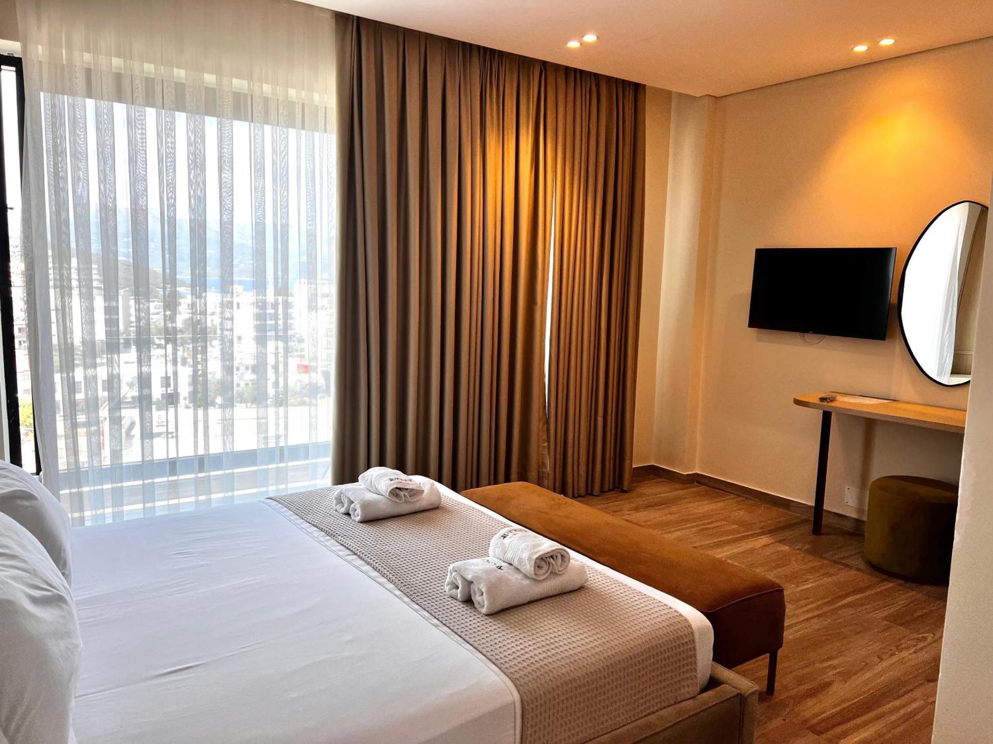Hotel Avenue 4*